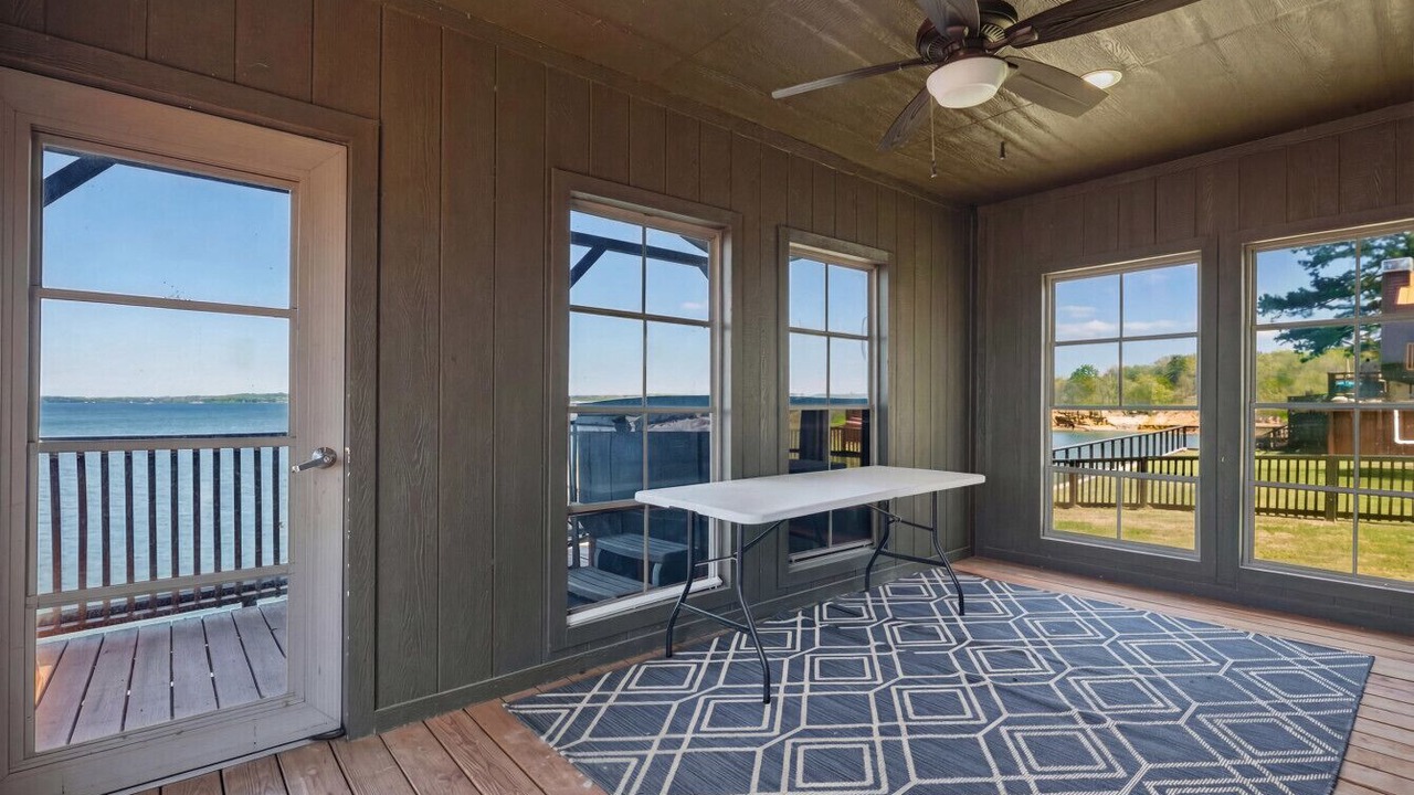 Photo of Outdoor in Dogwood