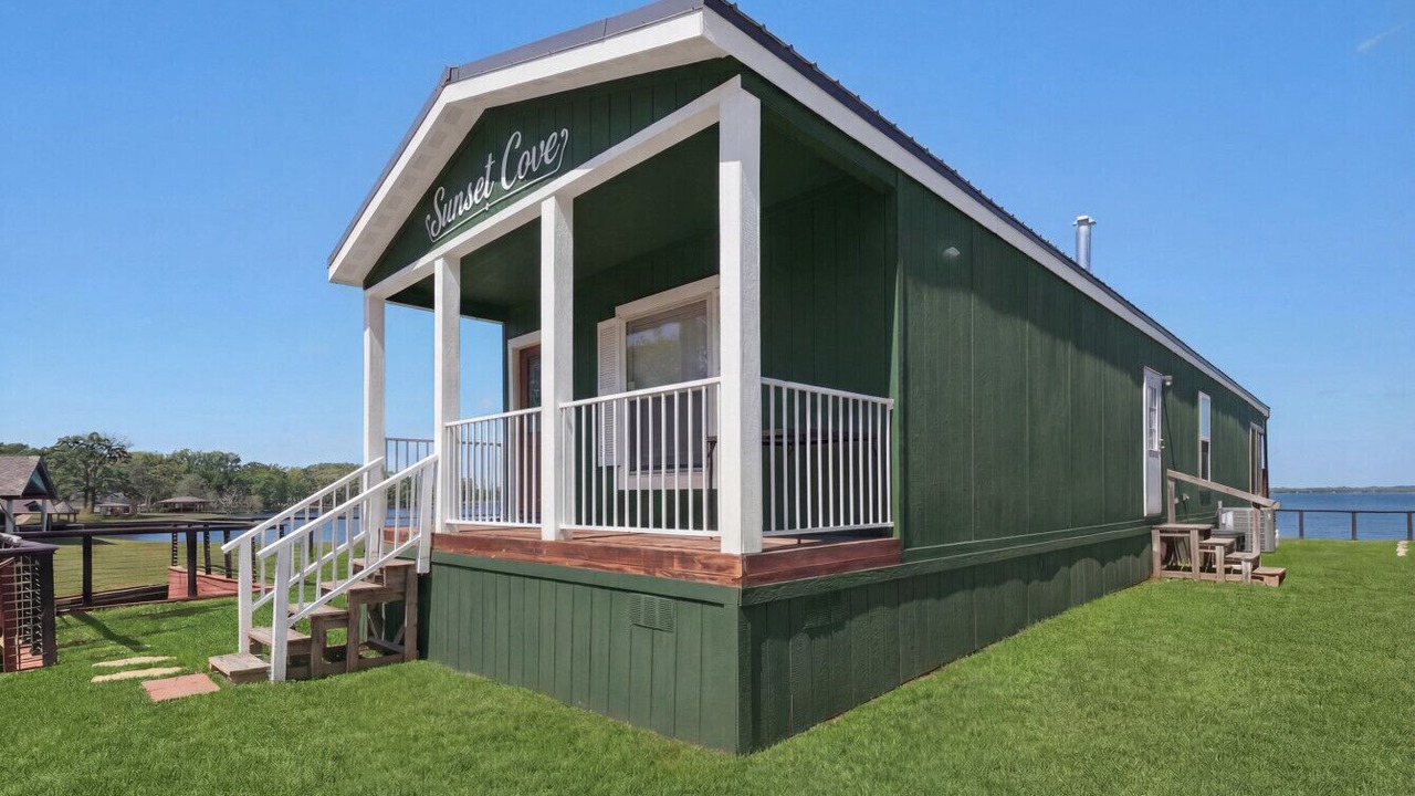 Photo of Outdoor in Dogwood