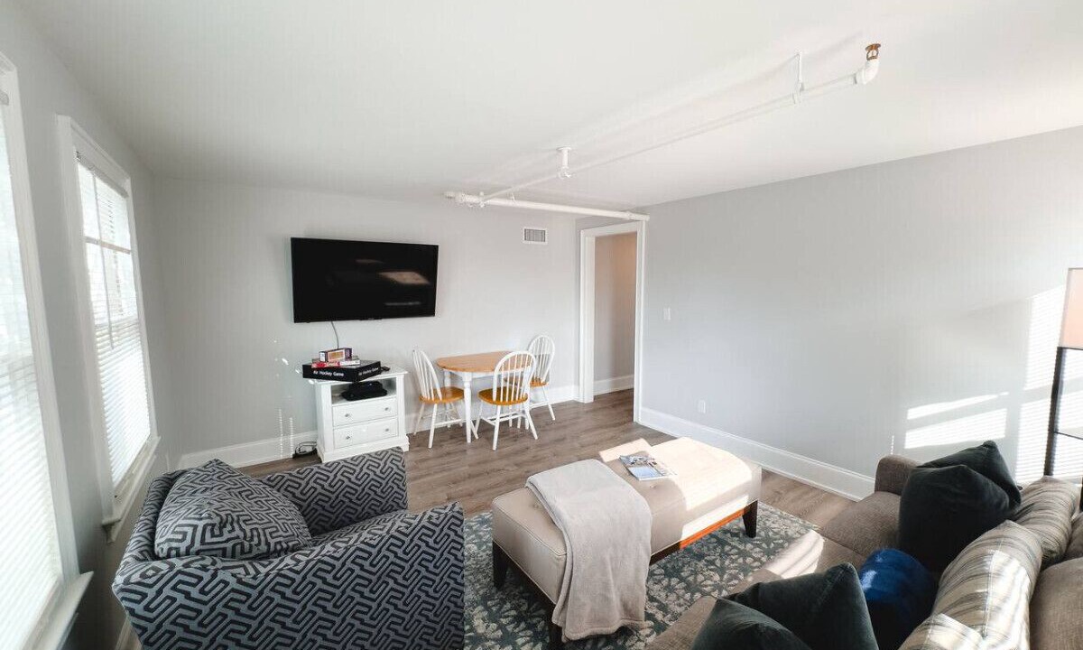 Photo of Livingroom in Hyannis