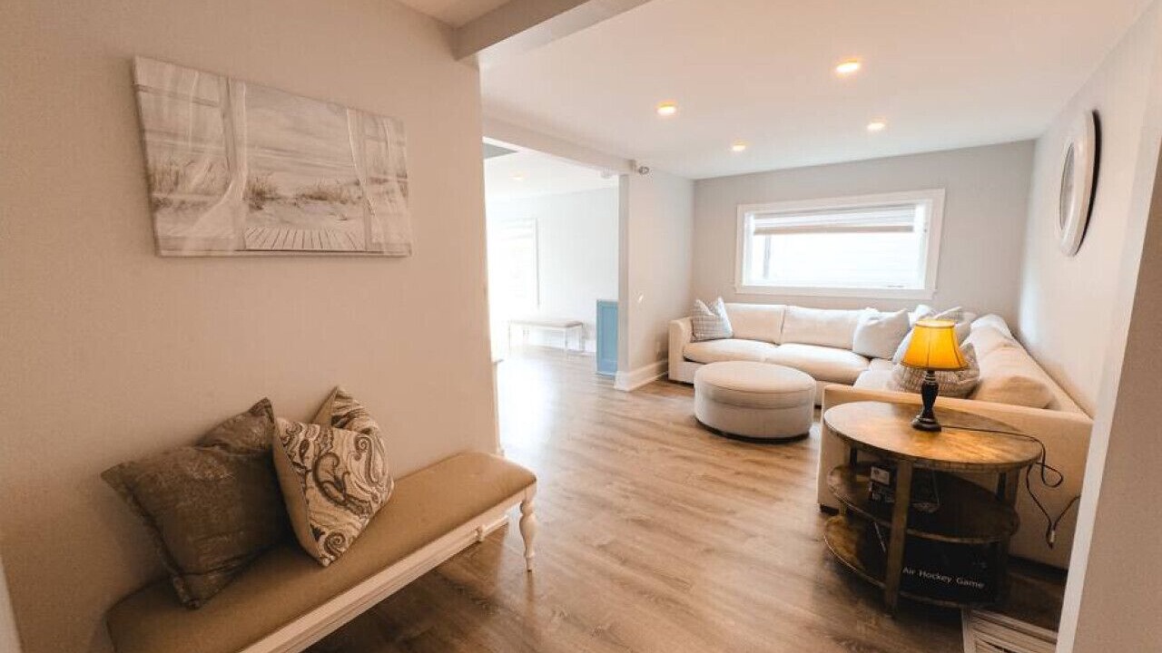 Photo of Livingroom in Hyannis