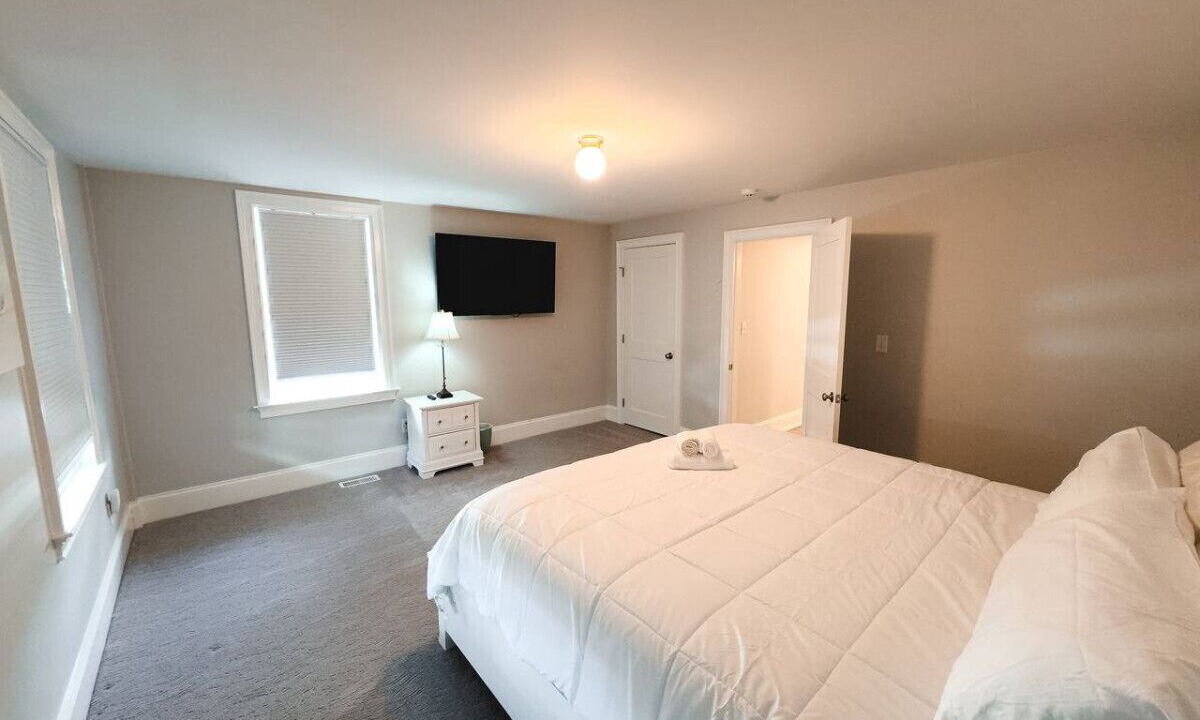 Photo of Bedroom in Hyannis