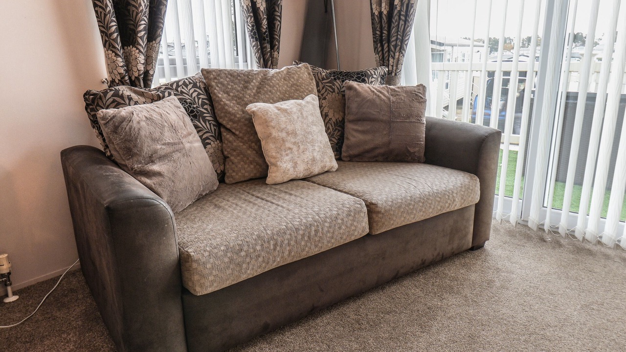 Photo of Livingroom in Cayton Bay