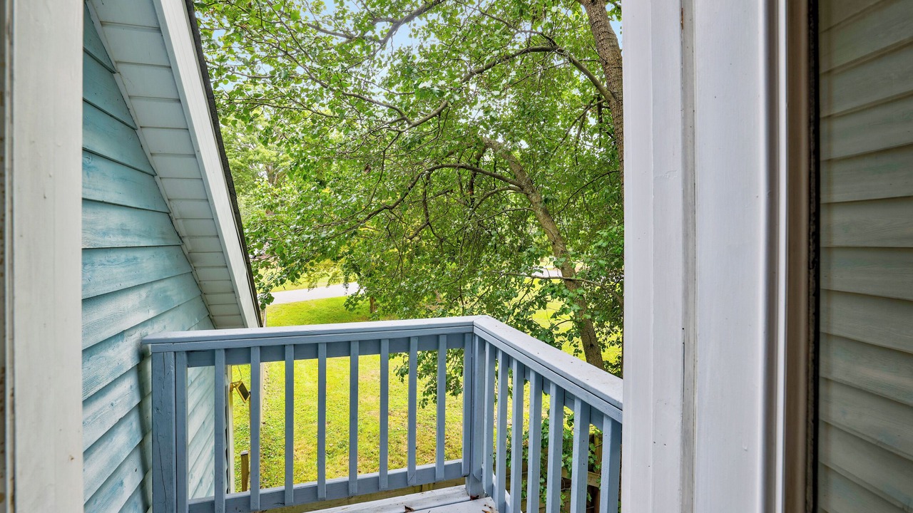 Photo of Outdoor in Hillsmere Shores