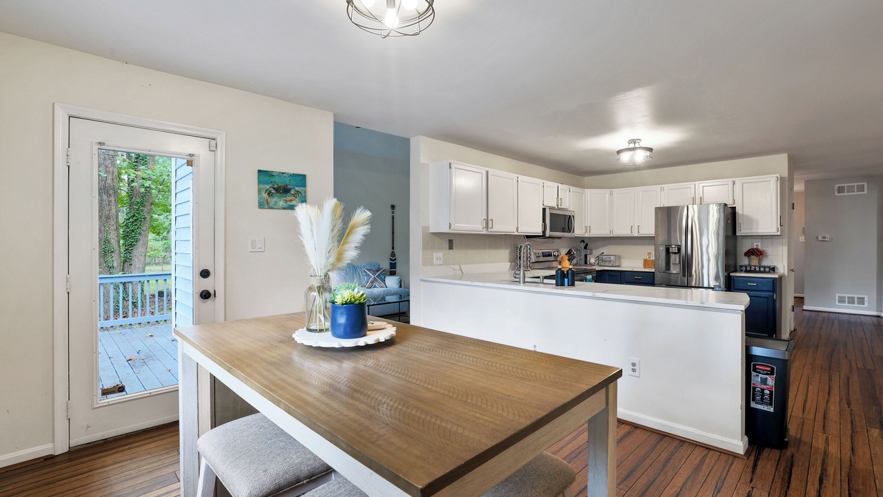 Photo of Kitchen in Hillsmere Shores
