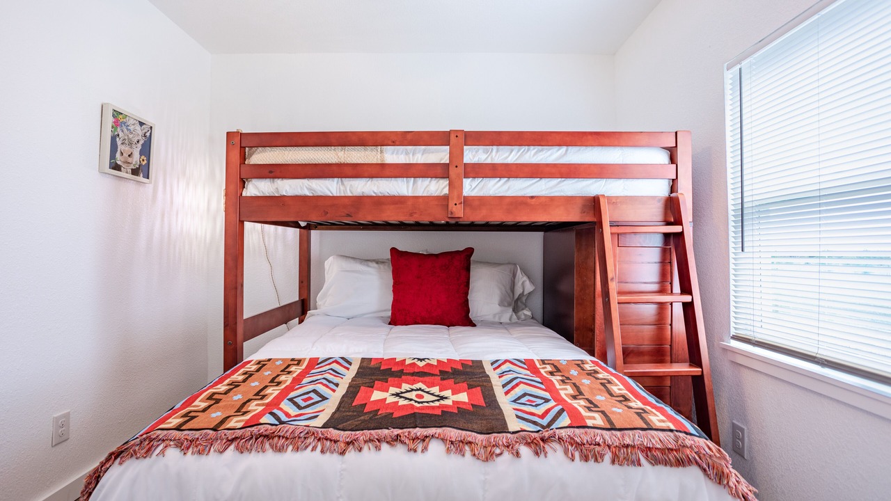 Photo of Bedroom in Valley Mills