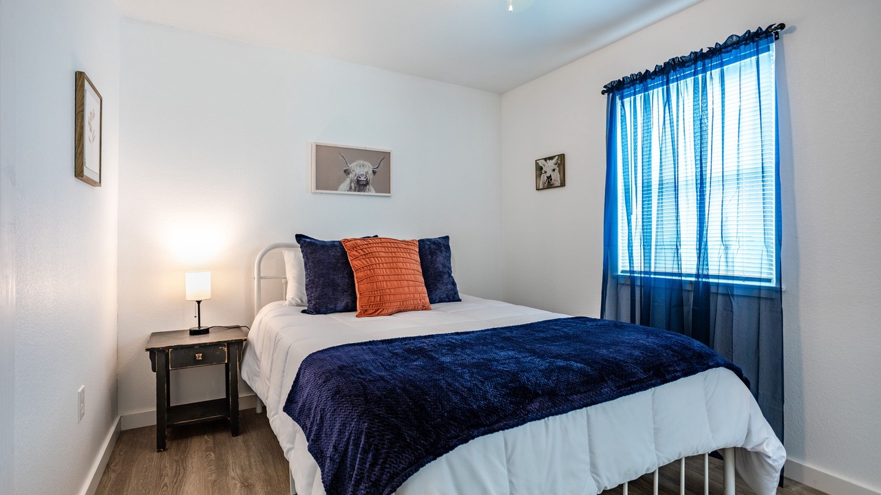 Photo of Bedroom in Valley Mills