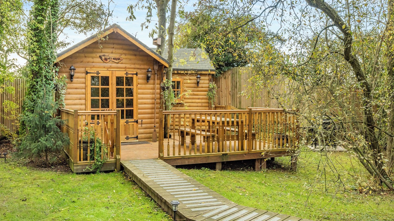 Photo of Others in Newmarket