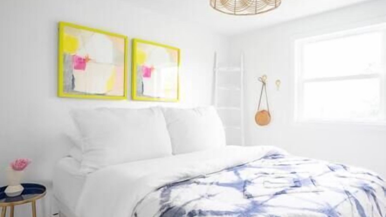 Photo of Others in Eastward Look