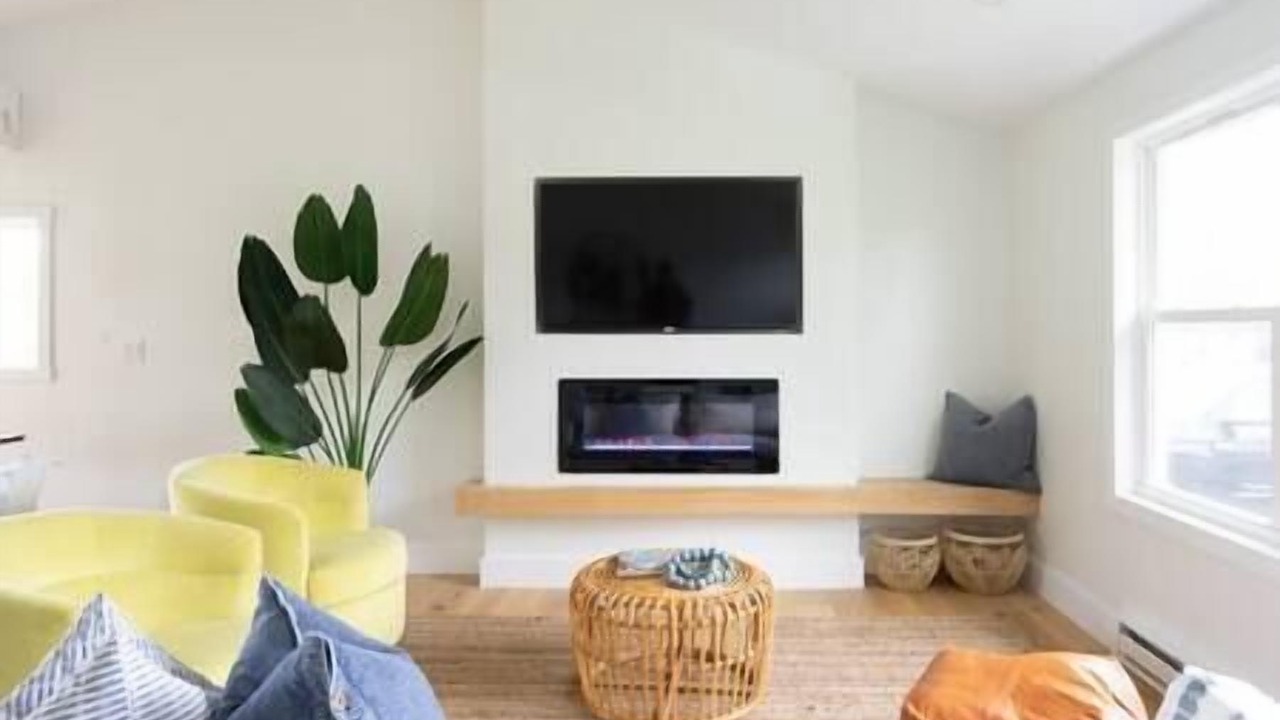 Photo of Livingroom in Eastward Look