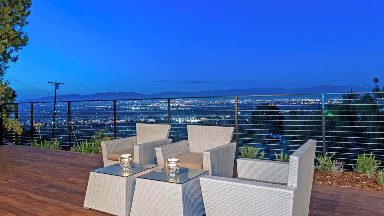Photo of Patio Balcony in Los Angeles