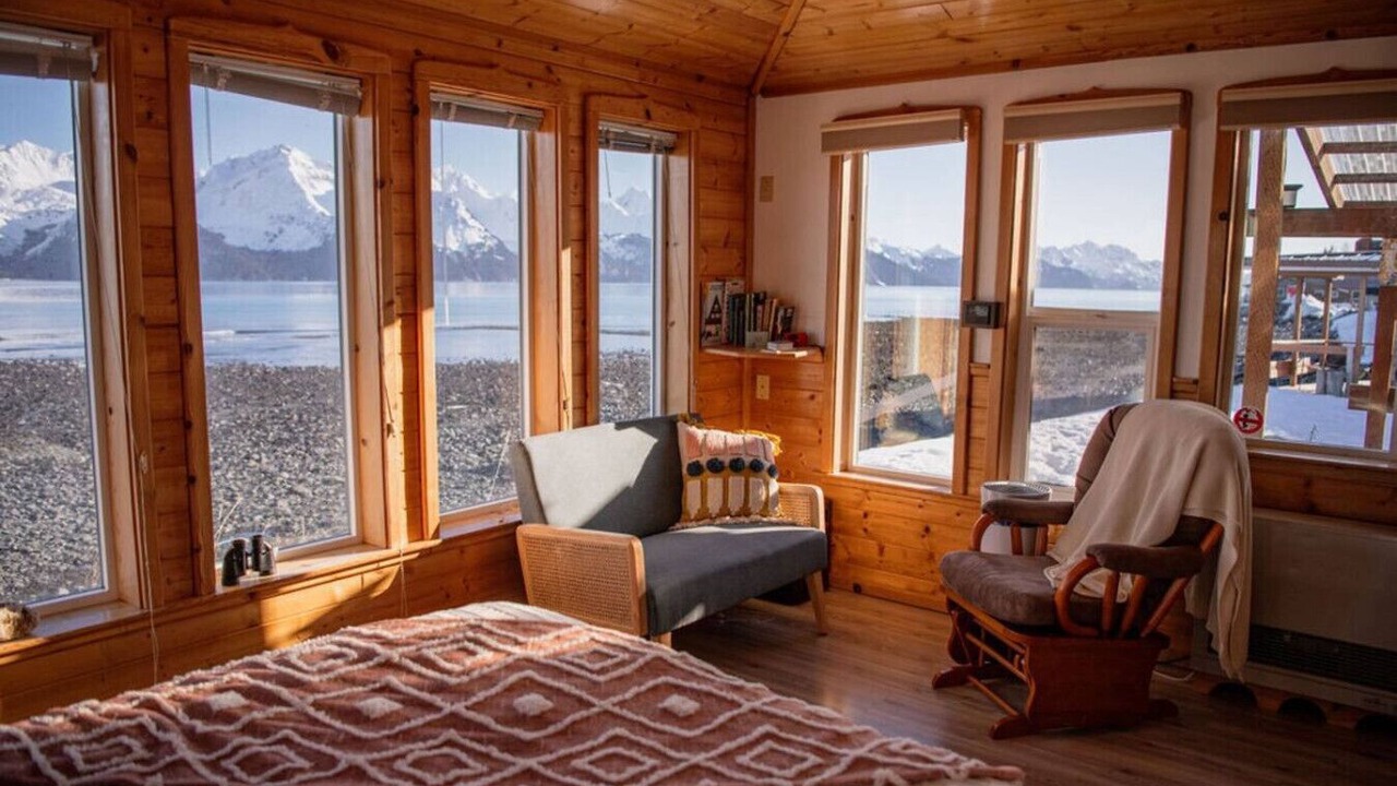 Photo of Bedroom in Lowell Point