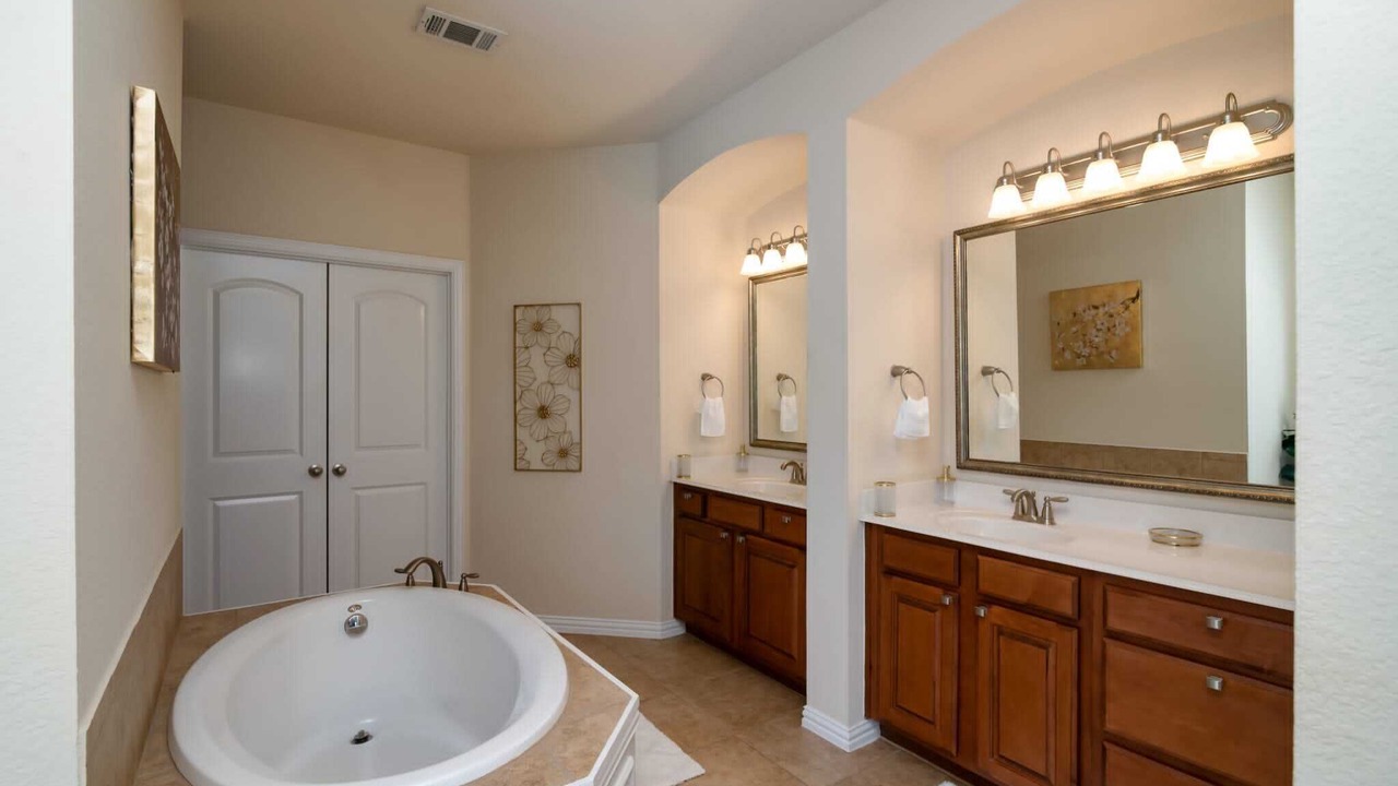 Photo of Bathroom in Little Elm