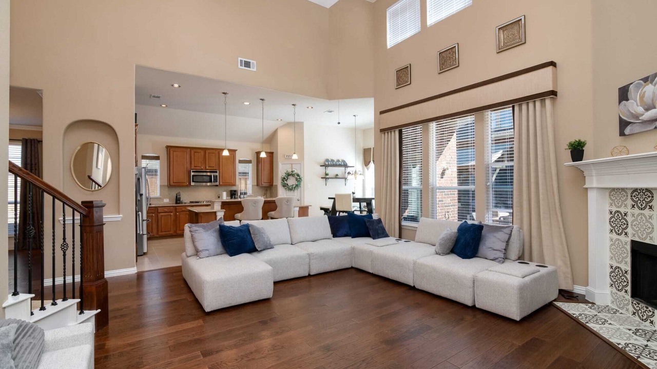 Photo of Livingroom in Little Elm