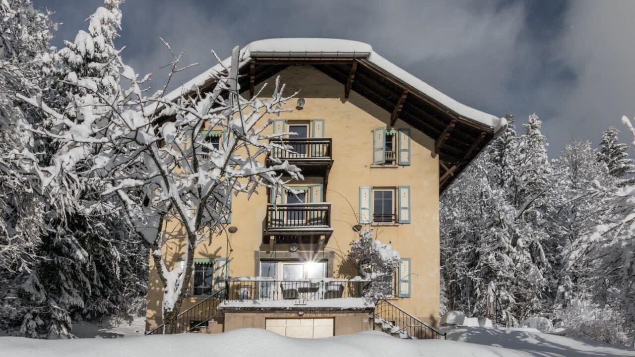 Photo of Outdoor in Demi-Quartier