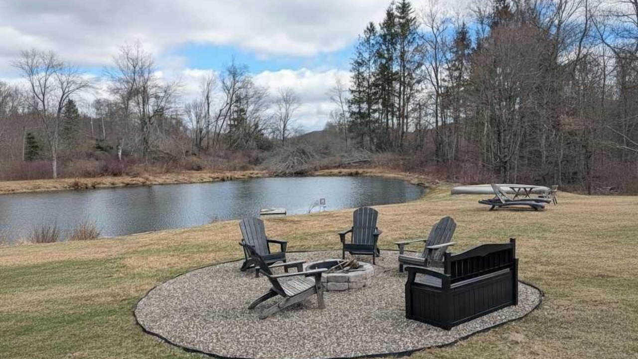 Photo of Outdoor in Roscoe