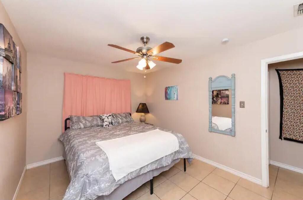 Photo of Bedroom in San Marcos