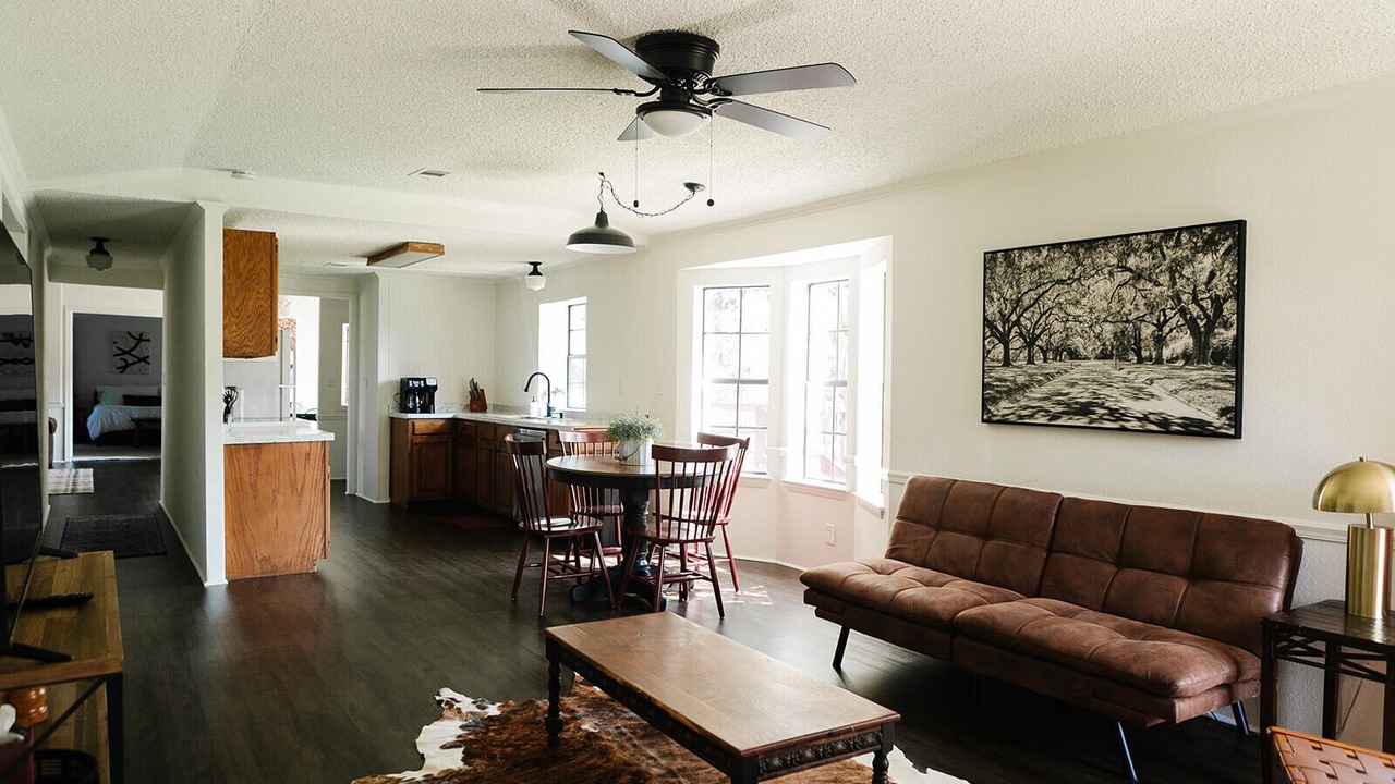 Photo of Bedroom in Franklin Estates