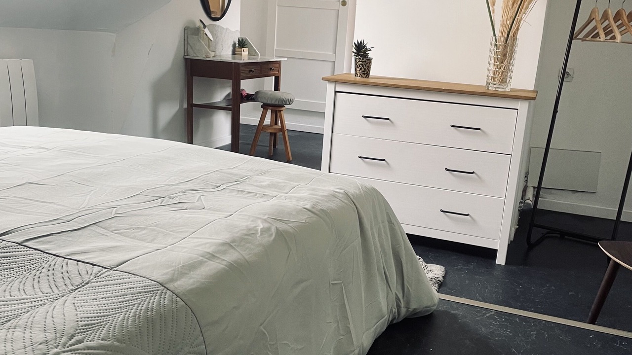 Photo of Bedroom in Falaise