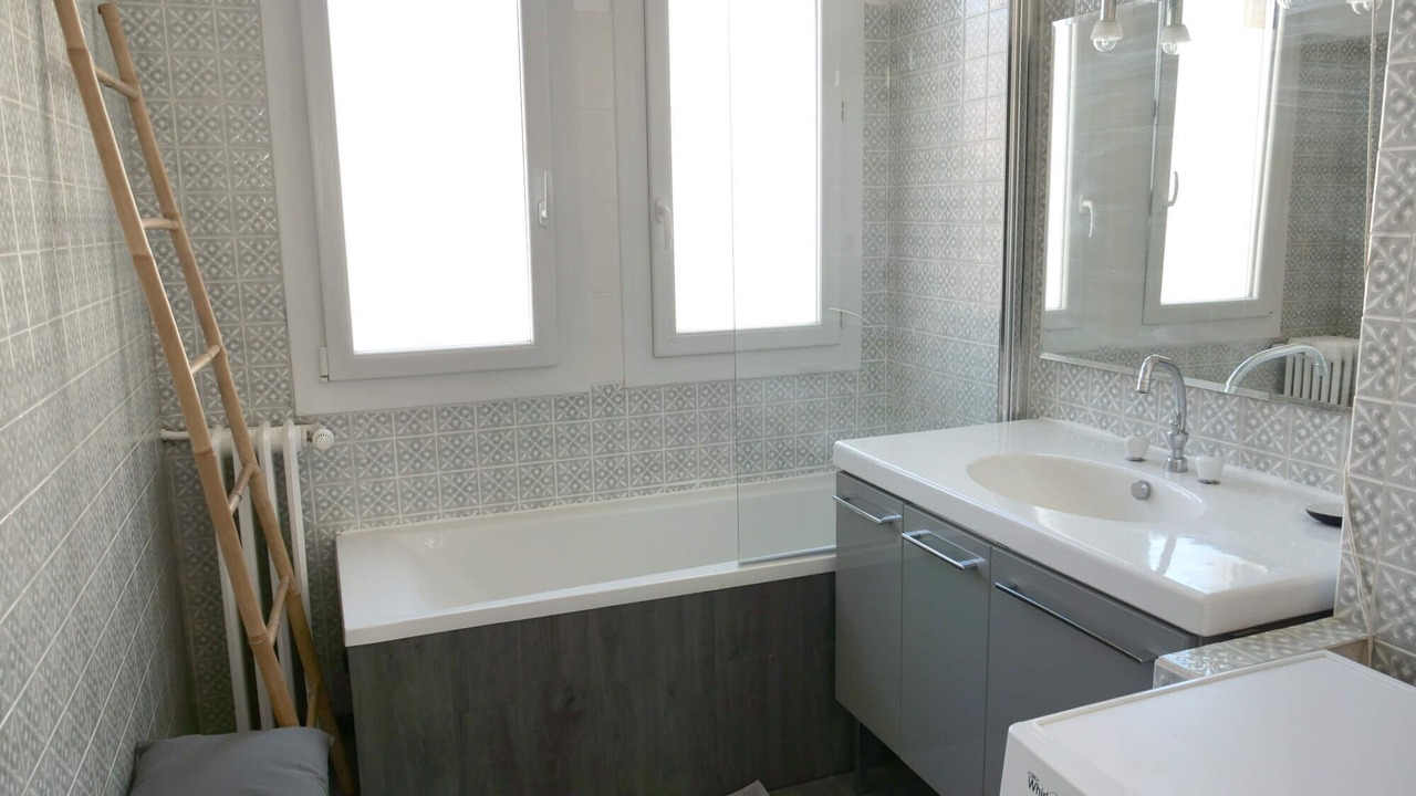 Photo of Bathroom in Le Kremlin-Bicetre