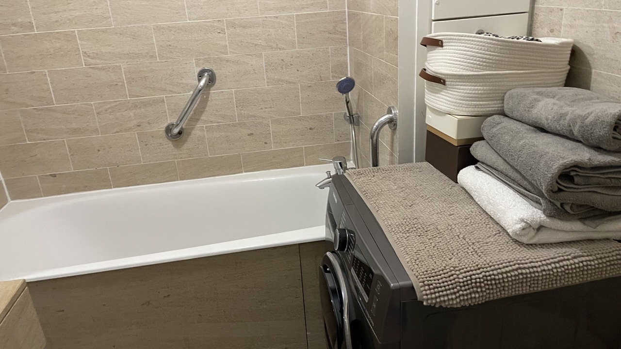 Photo of Bathroom in Clichy