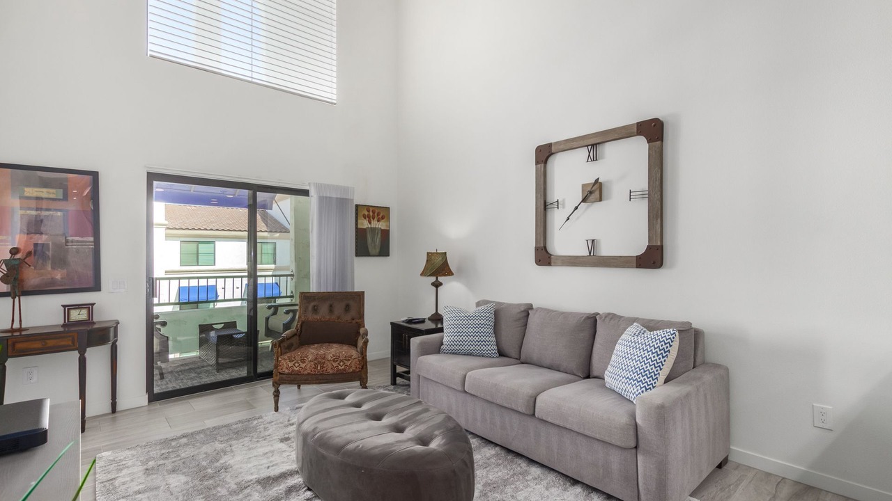 Photo of Livingroom in Ocotillo