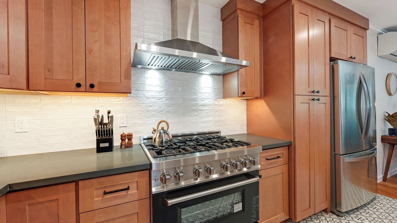 Photo of Kitchen in Memorial Hospital Neighborhood