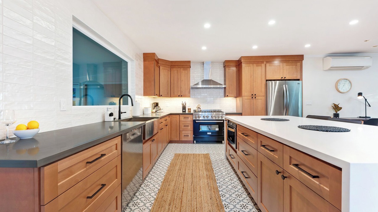 Photo of Kitchen in Memorial Hospital Neighborhood