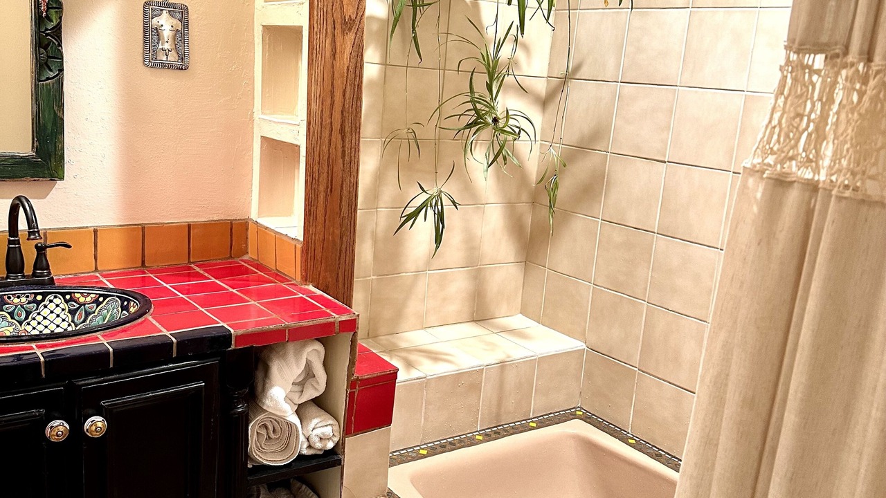 Photo of Bathroom in Eldorado at Santa Fe