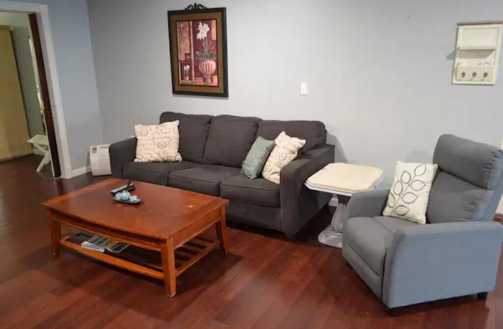 Photo of Livingroom in Oswego