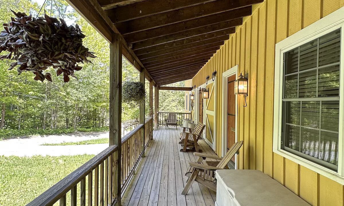 Photo of Others in Etna