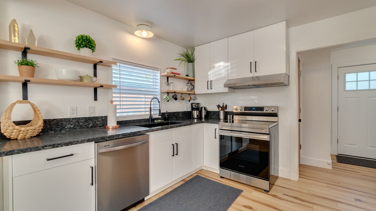 Photo of Kitchen in Foster - Powell