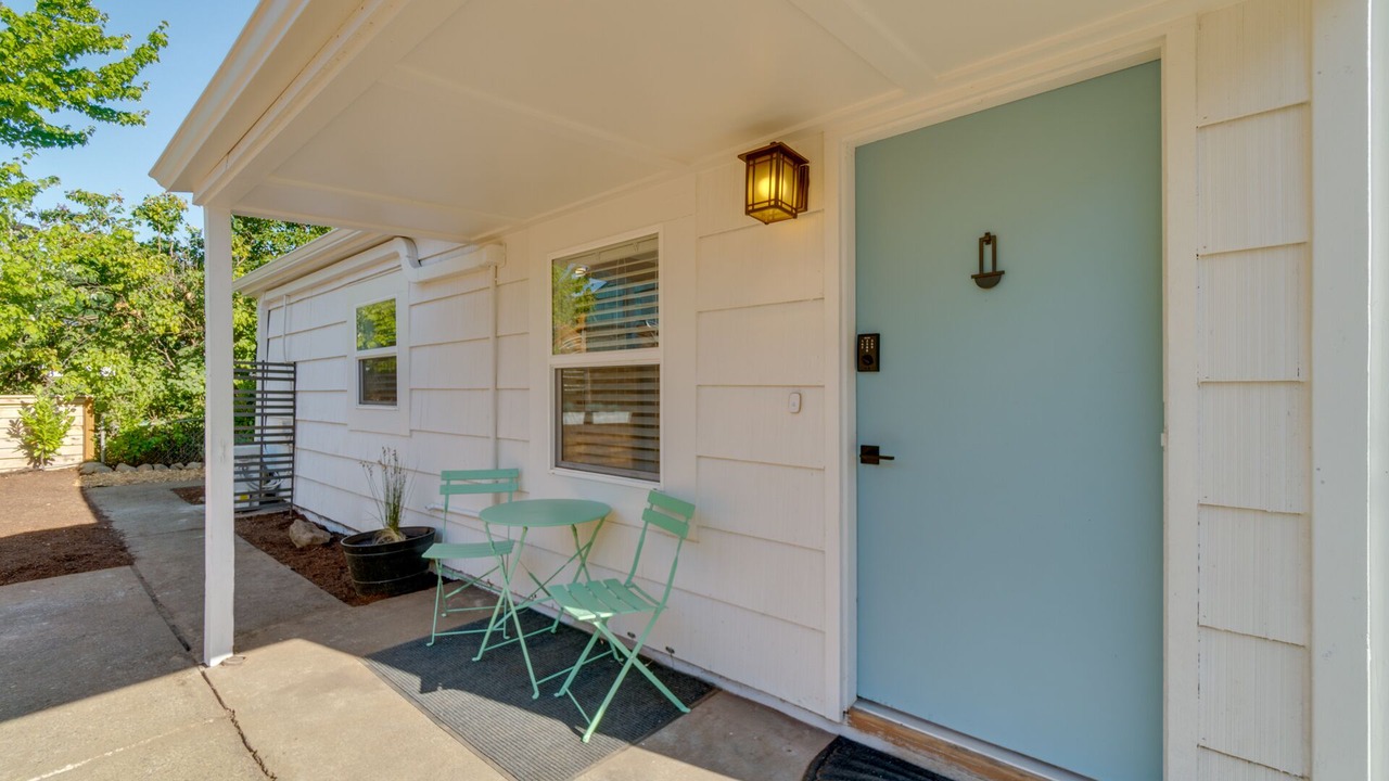 Photo of Outdoor in Foster - Powell