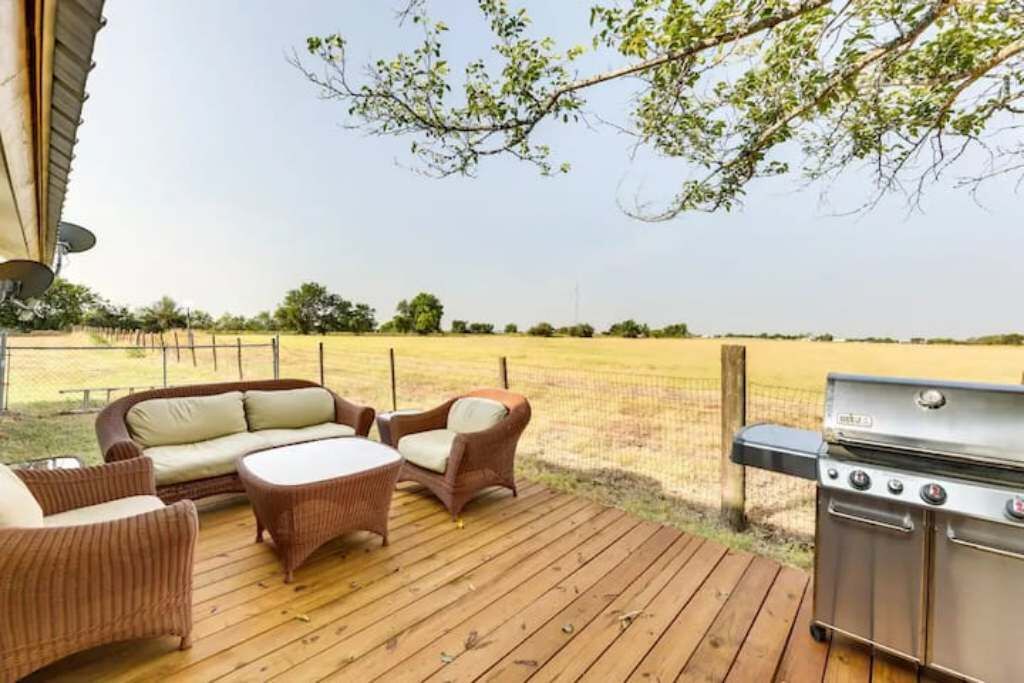 Photo of Outdoor in Coupland