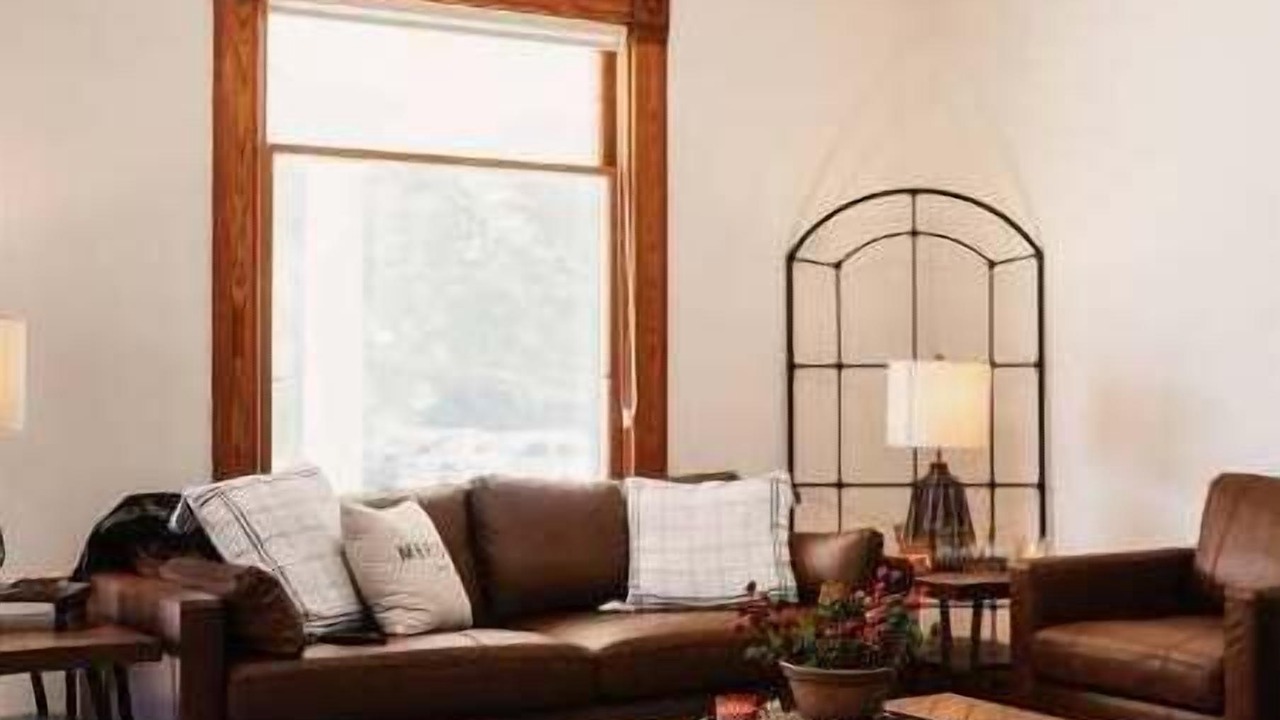 Photo of Livingroom in Meriden