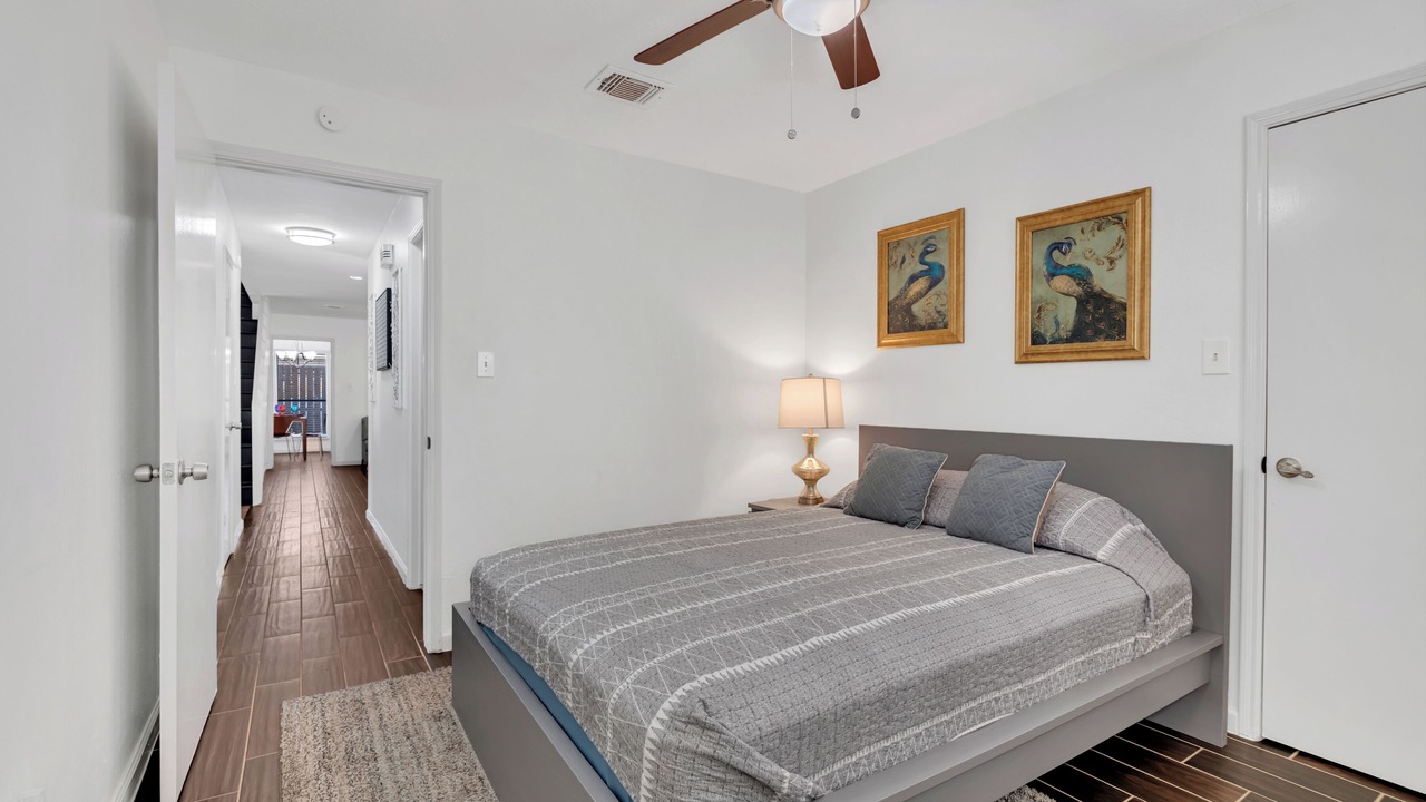 Photo of Bedroom in Mission Bend
