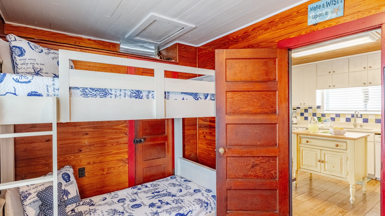 Photo of Bedroom in Panama City Beach