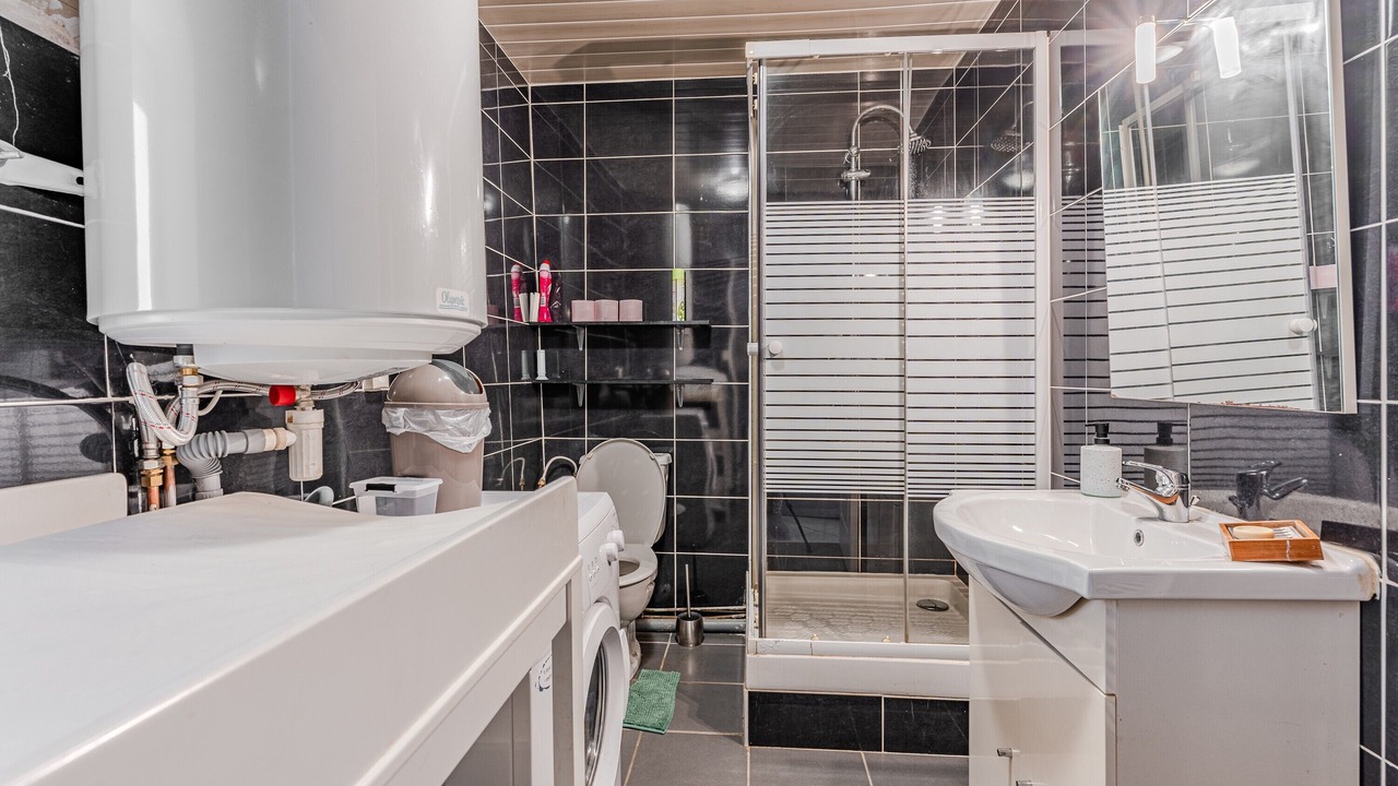 Photo of Bathroom in Saint-Seurin-de-Cadourne