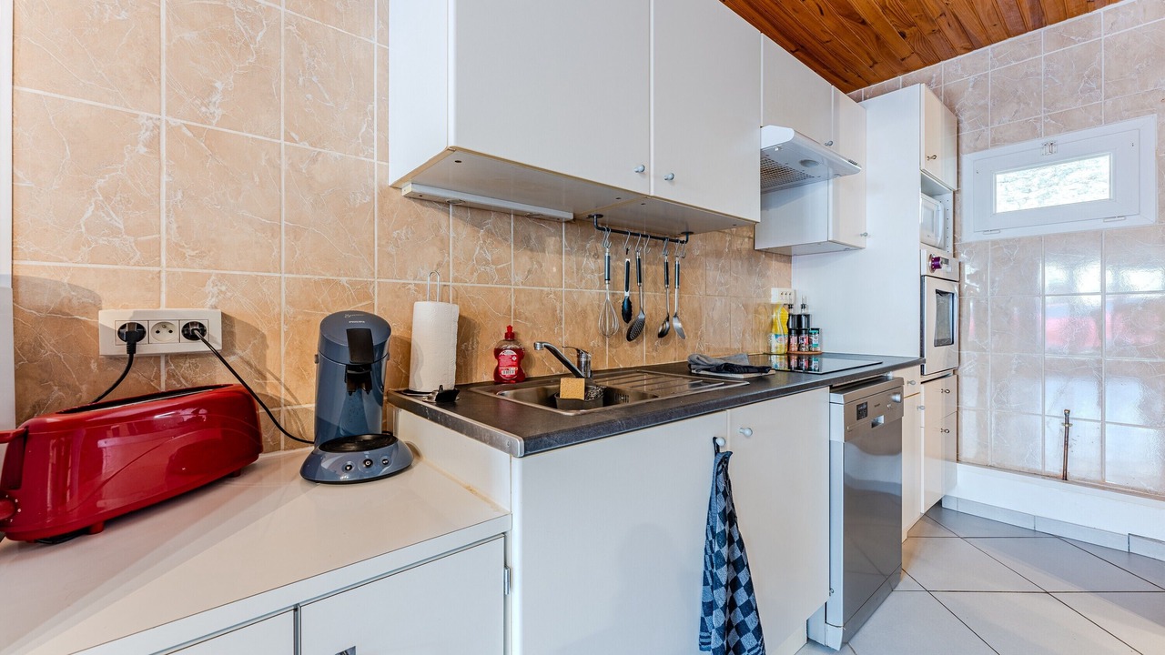 Photo of Kitchen in Saint-Seurin-de-Cadourne