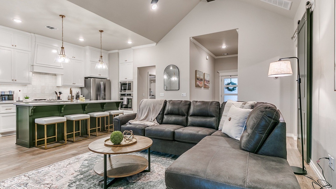 Photo of Livingroom in Moore