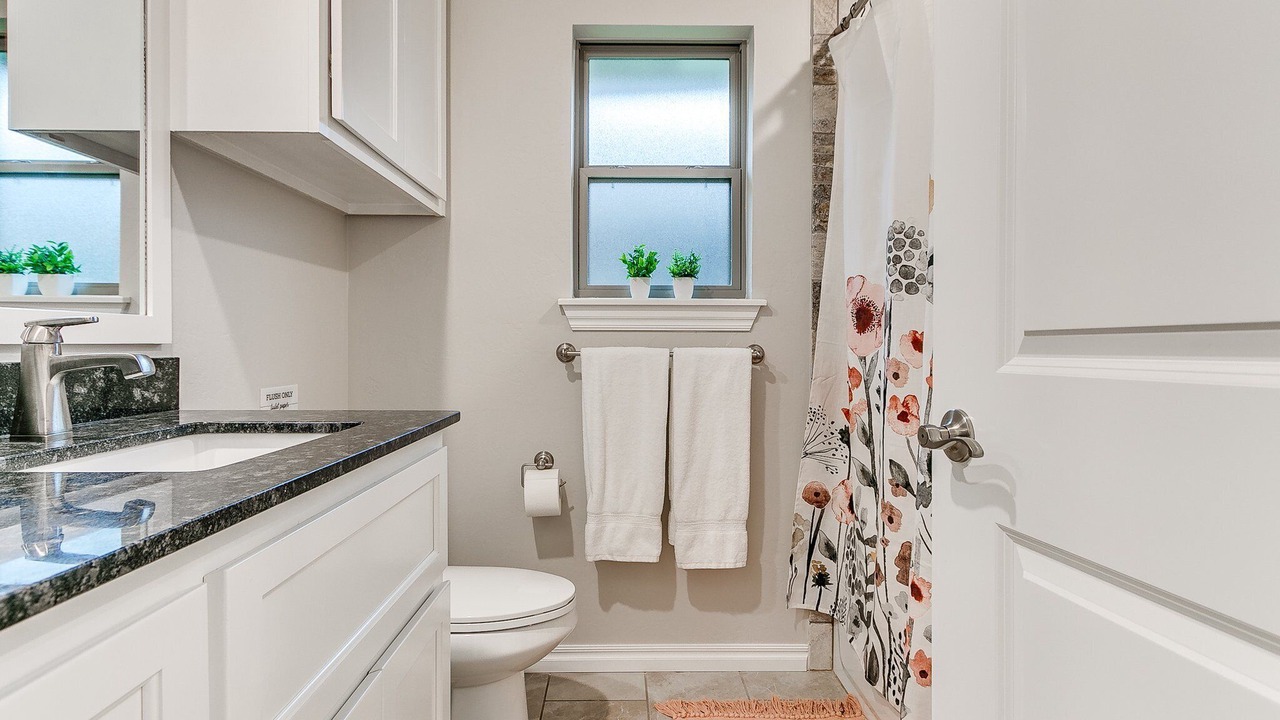 Photo of Bathroom in Moore