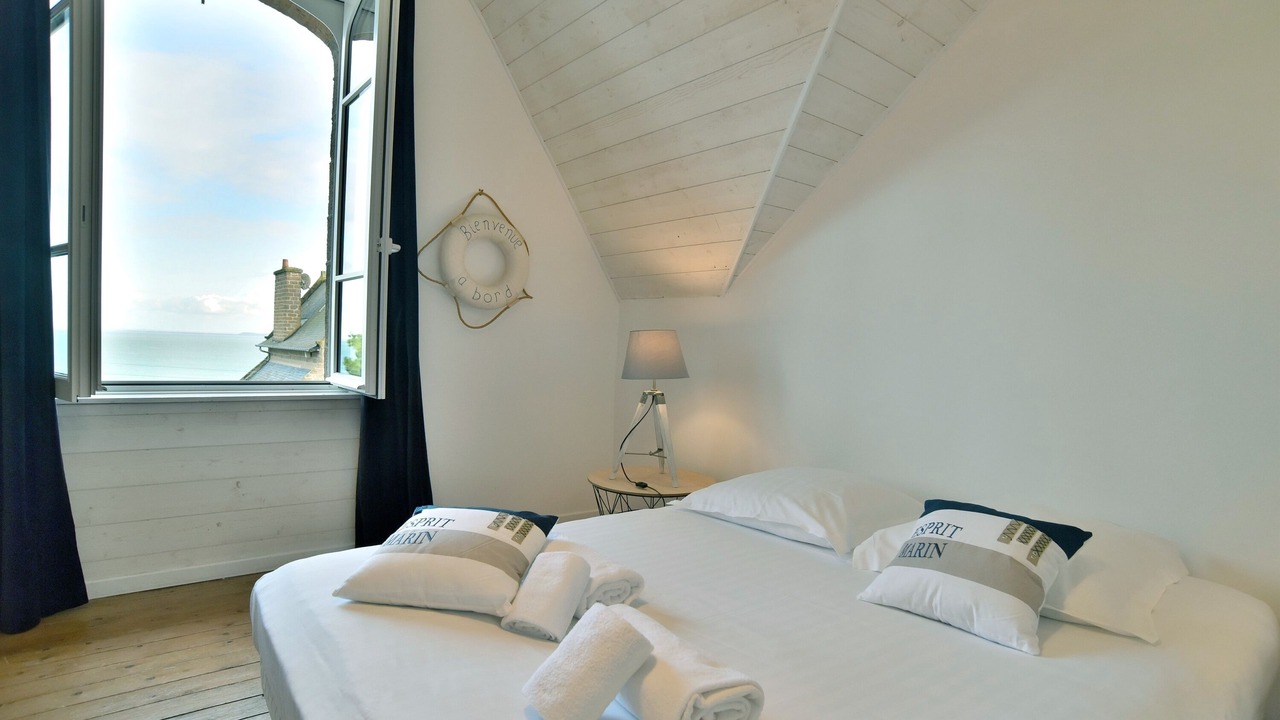 Photo of Bedroom in Cancale