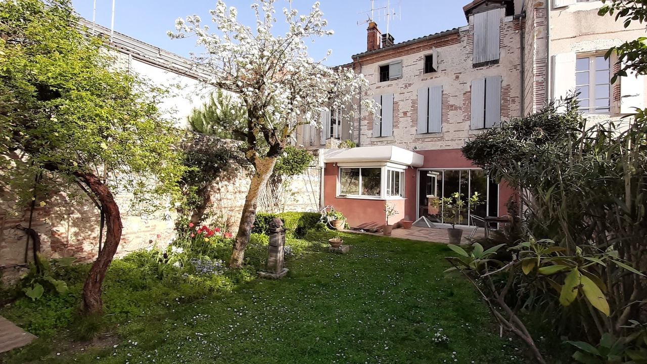 Photo of Outdoor in Agen