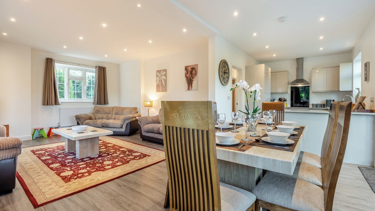 Photo of Others in Ferndown