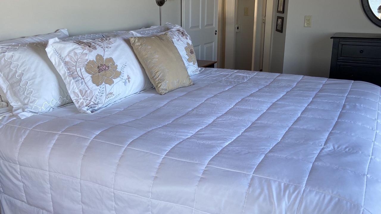 Photo of Bedroom in Machiasport