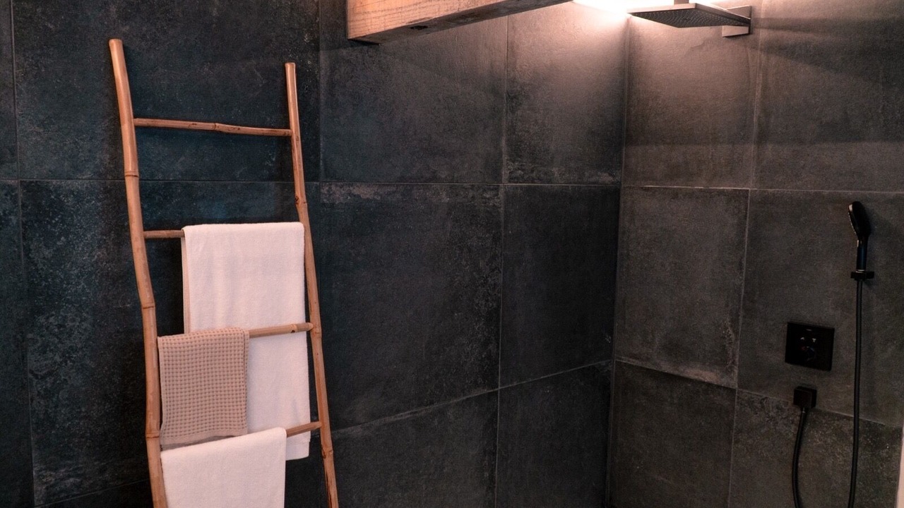 Photo of Bathroom in Saint-Sulpice-de-Faleyrens