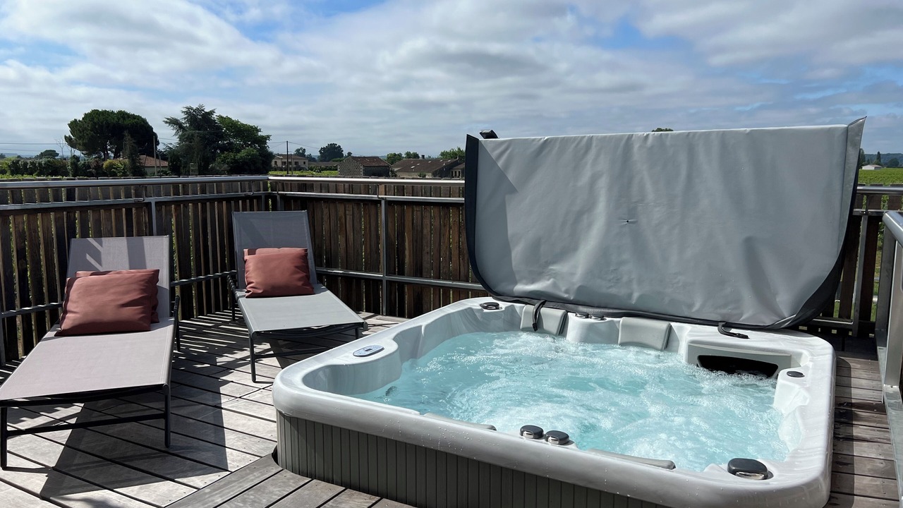 Photo of Outdoor in Saint-Sulpice-de-Faleyrens