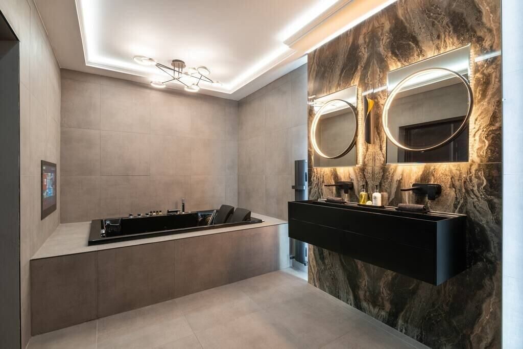 Photo of Bathroom in West End