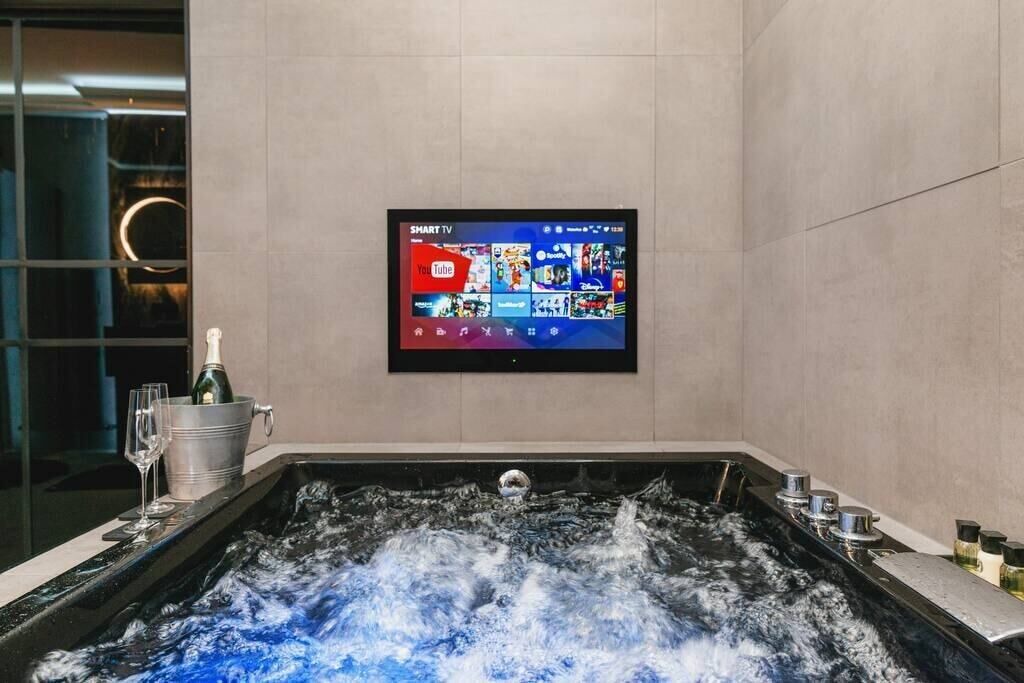 Photo of Others in West End