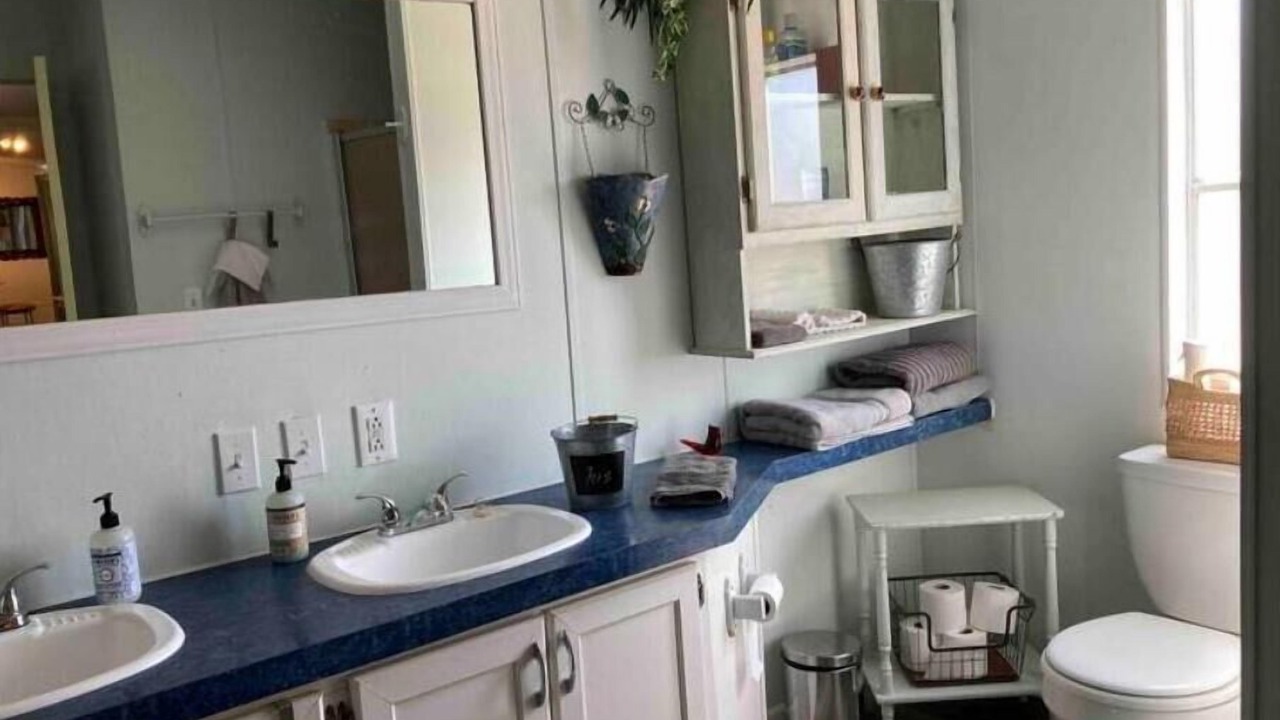 Photo of Bathroom in Brady