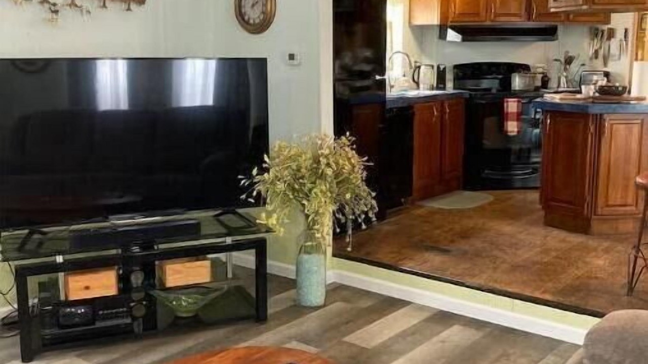 Photo of Livingroom in Brady